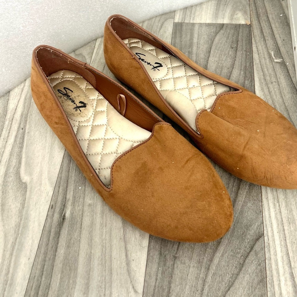 7 For All Mankind brown suede slip on flats loafers size 8 shoes